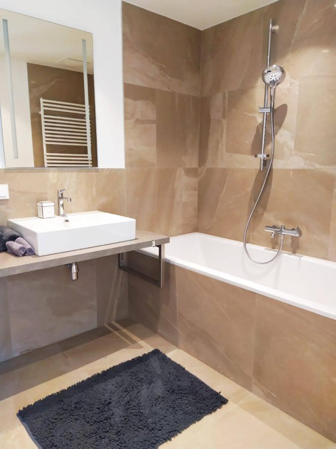 Deluxe Parkapartment Vienna City Center - Free Parking! Luaran gambar